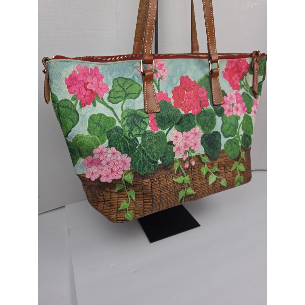 Dooney Bourke Floral Basket Cottage Garden Flowers Large Tote Bag Pink Green - Picture 6 of 13